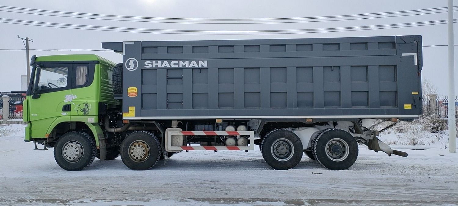 SHACMAN SX33186W366C 8x4 2022 г.в. 86 067 км.